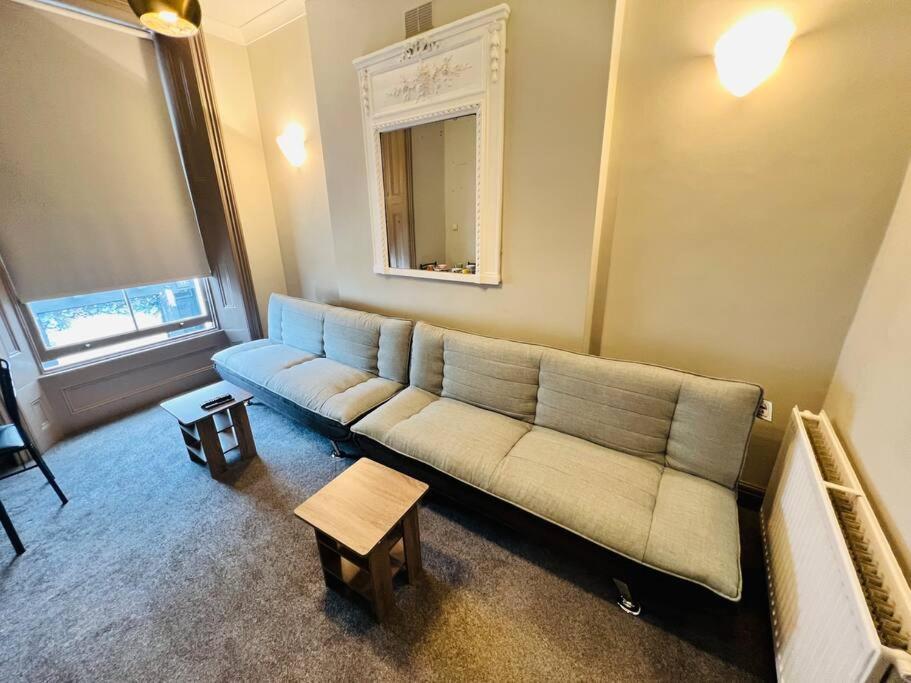 3 Notting Hill, Portobello Road-Amazing Location! Лондон Экстерьер фото