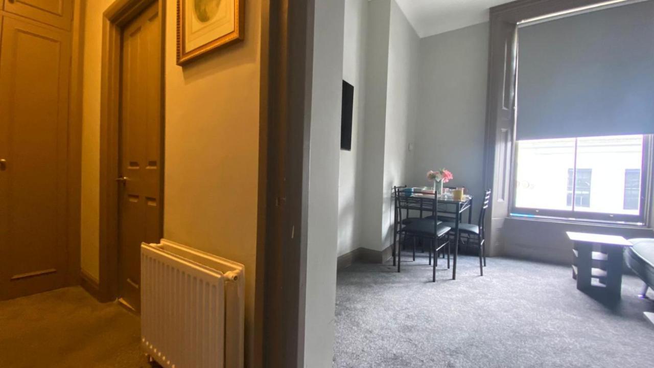 3 Notting Hill, Portobello Road-Amazing Location! Лондон Экстерьер фото